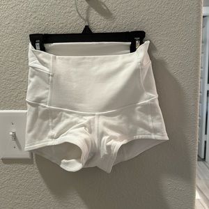 Lululemon Wunder Train Short